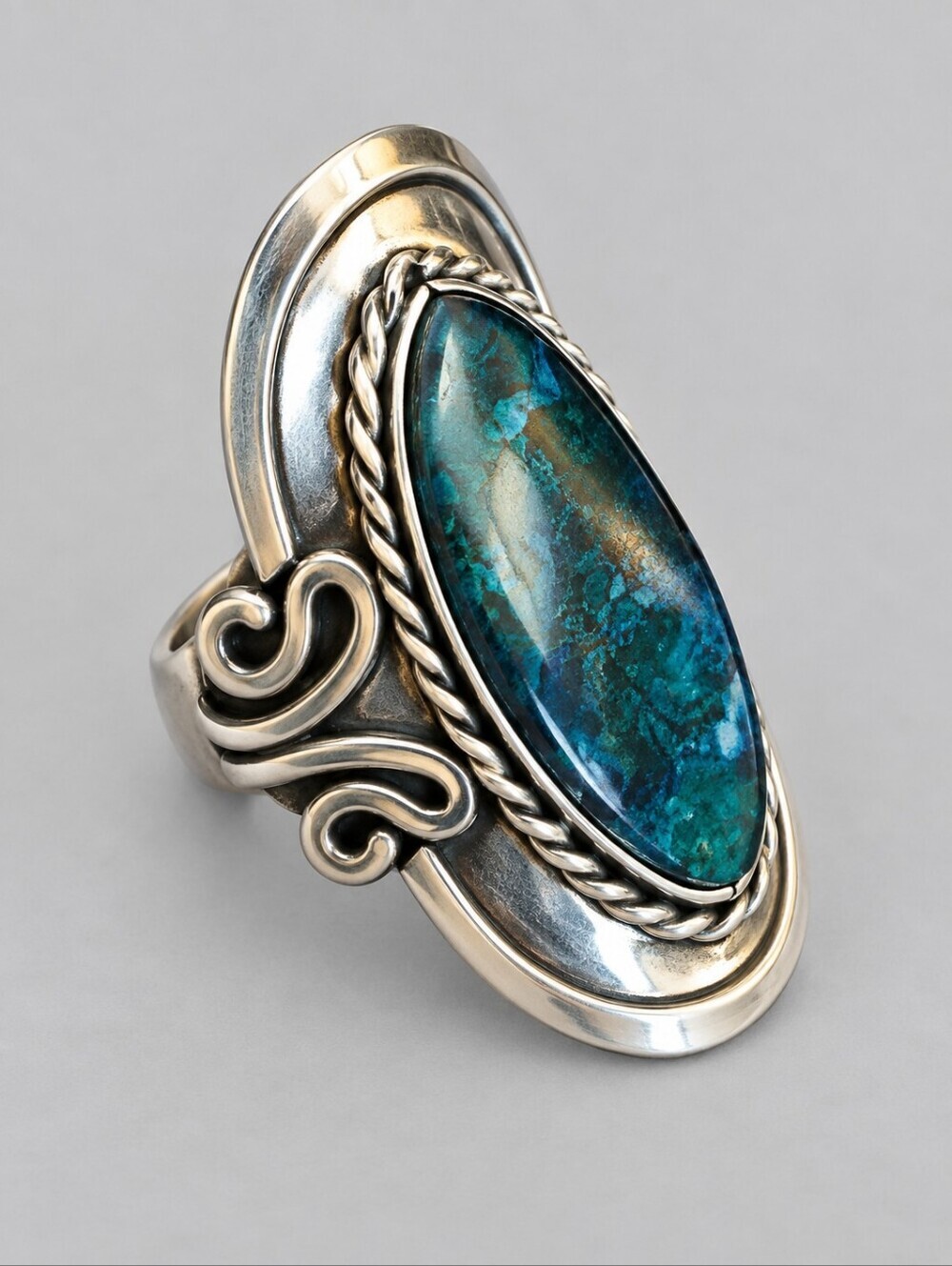 Vtg 1970s Peruvian Silver Castlecore Warrior Chrysocolla Statement Ring